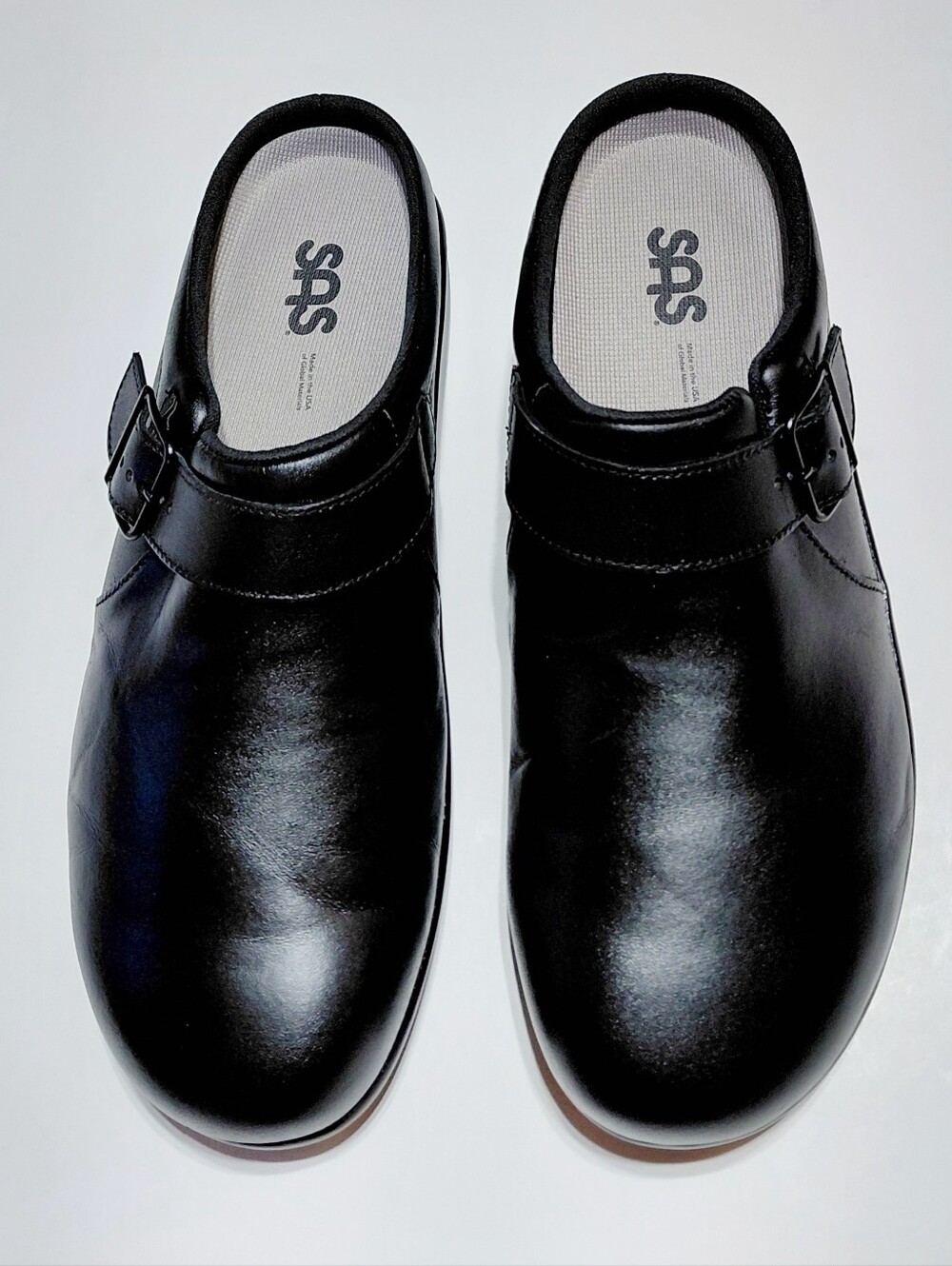 SAS Women's  Black Leather  Slip-On Clog Size 9W